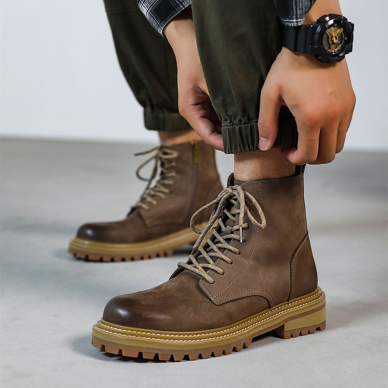 Frontier Lace-Up Boots