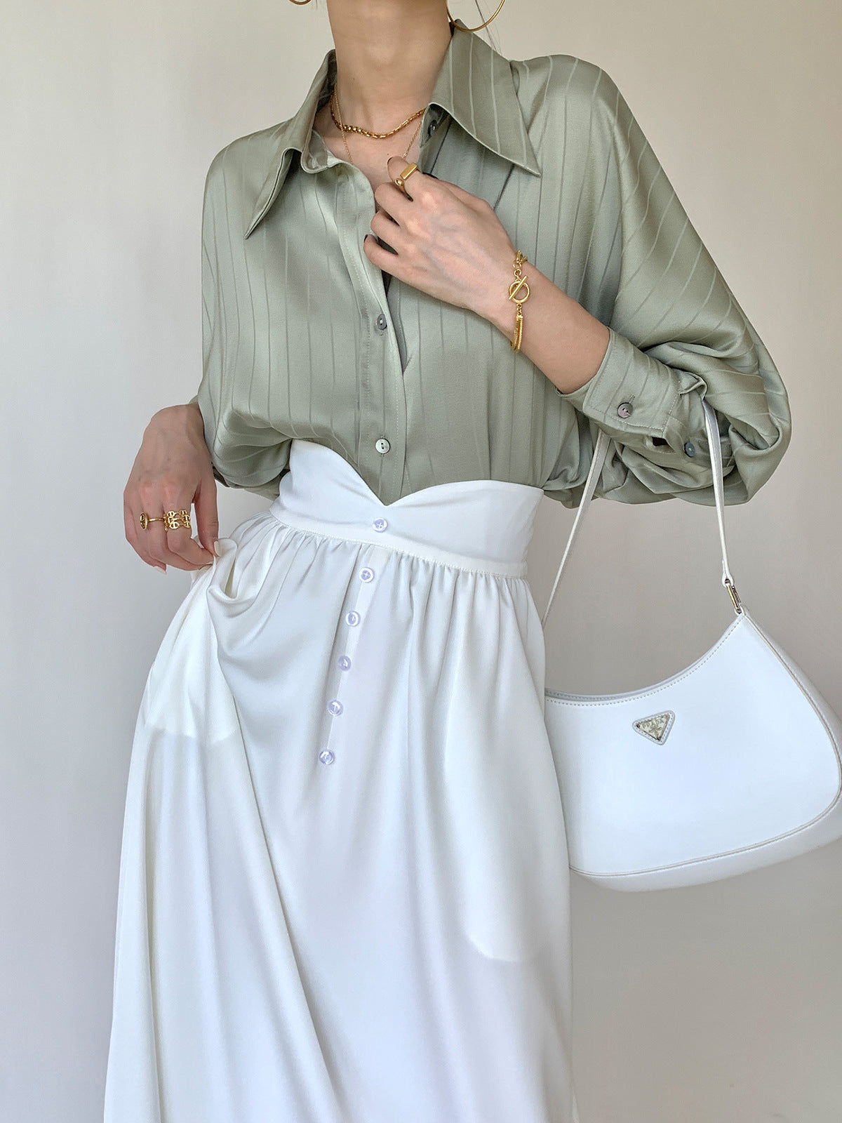Minimal Muse Blouse