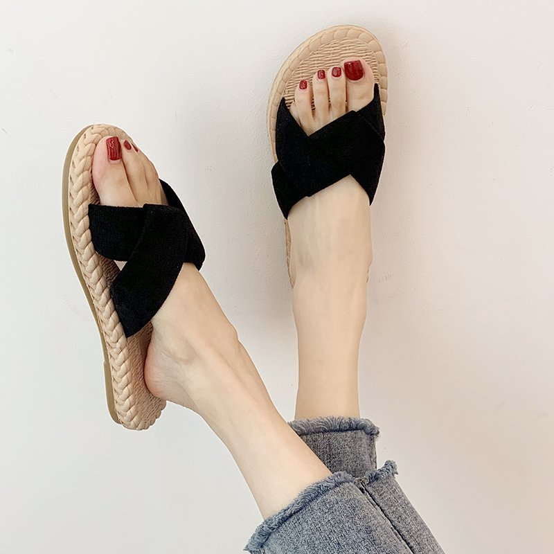 Criss-Cross Chill Sandals